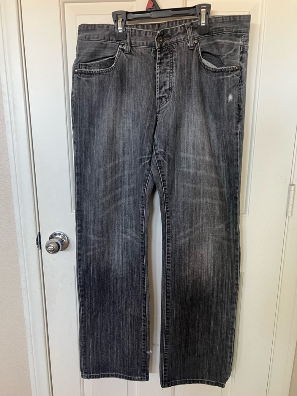 Zoo York Men’s Washed Black Straight Jeans